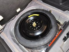 2015款 1.8L 自动 尊贵型 5座