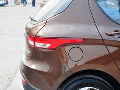 2015款 1.8L 自动 尊贵型 5座