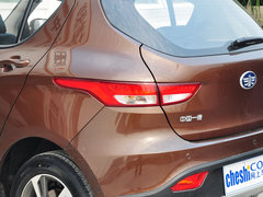 2015款 1.8L 自动 尊贵型 5座
