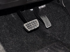 2015款 1.8L 自动 尊贵型 5座