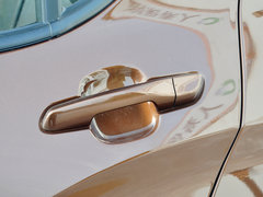 2015款 1.8L 自动 尊贵型 5座