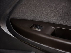 2015款 1.8L 自动 尊贵型 5座