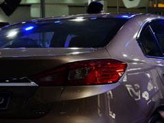 2015款 1.5T 手动 豪华型
