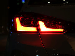 2015款 1.5T 手动 豪华型