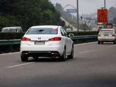 2015款 1.5T 手动 豪华型