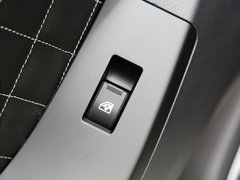 2015款 1.5T 手动 豪华型