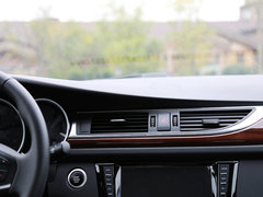 2015款 1.5T 手动 豪华型