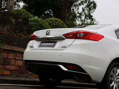 2015款 1.5T 手动 豪华型