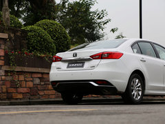 2015款 1.5T 手动 豪华型