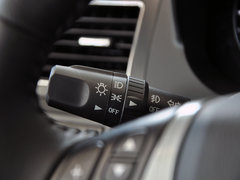 2014款 1.5L 手动 豪华型
