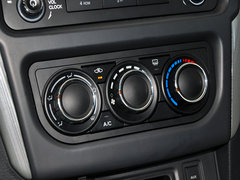 2014款 1.5L 手动 豪华型