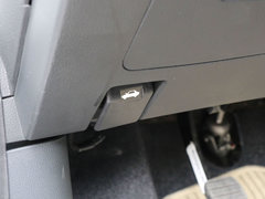 2014款 1.5L 手动 豪华型
