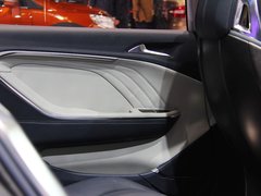 2015款 1.6L 手动 新动型