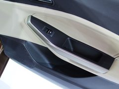 2015款 1.5L 自动 时尚型
