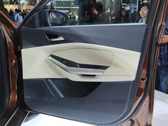 2015款 1.5L 自动 时尚型