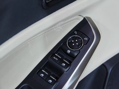 2015款 1.5L 自动 时尚型