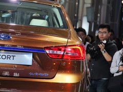2015款 1.5L 自动 时尚型