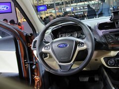 2015款 1.5L 自动 时尚型