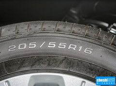 2015款 1.5L 自动 时尚型