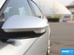 2015款 1.5L 自动 时尚型