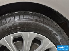 2015款 1.5L 自动 时尚型