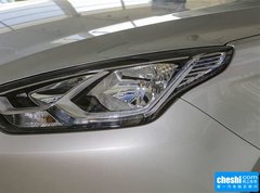2015款 1.5L 自动 时尚型