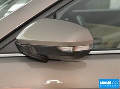 2015款 1.5L 自动 时尚型