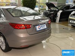 2015款 1.5L 自动 时尚型
