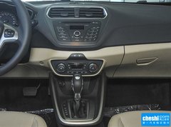 2015款 1.5L 自动 时尚型