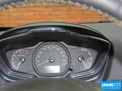 2015款 1.5L 自动 时尚型