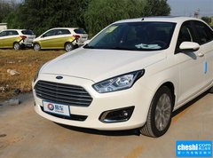 2015款 1.5L 自动 时尚型