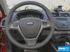 2015款 1.5L 自动 时尚型