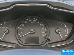 2015款 1.5L 自动 时尚型