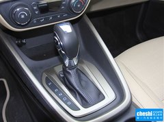 2015款 1.5L 自动 时尚型