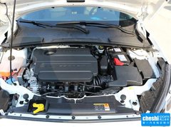 2015款 1.5L 自动 时尚型