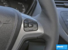 2015款 1.5L 自动 时尚型
