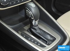 2015款 1.5L 自动 时尚型