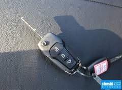 2015款 1.5L 自动 时尚型