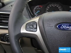 2015款 1.5L 自动 时尚型