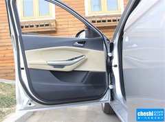 2015款 1.5L 自动 时尚型