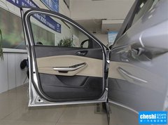 2015款 1.5L 自动 时尚型