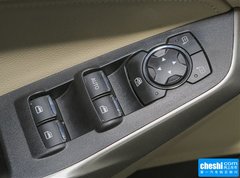 2015款 1.5L 自动 时尚型