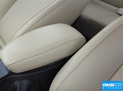 2015款 1.5L 自动 时尚型