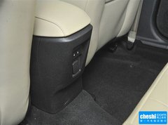 2015款 1.5L 自动 时尚型