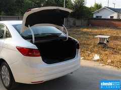 2015款 1.5L 自动 时尚型