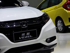 2015款 1.8L CVT 四驱旗舰型 5座