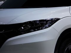 2015款 1.8L CVT 四驱旗舰型 5座