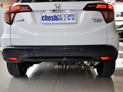 2015款 1.8L CVT 四驱旗舰型 5座