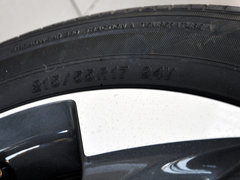 2015款 1.8L CVT 四驱旗舰型 5座
