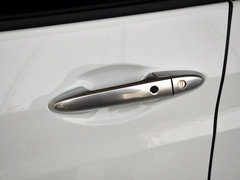 2015款 1.8L CVT 四驱旗舰型 5座